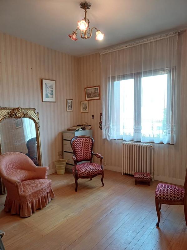 Maison - 206 m² - 6 pièces