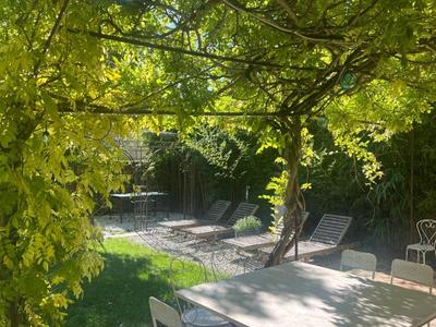 Maison de village - 300 m² - 10 pièces