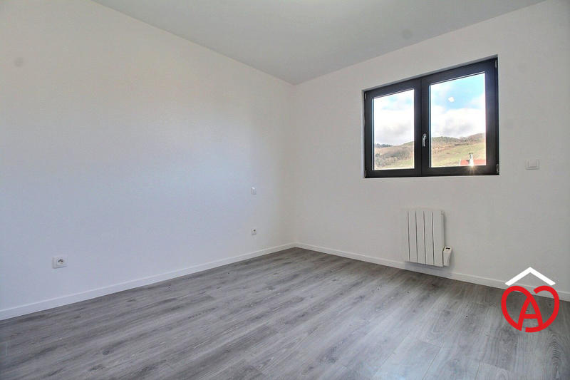 Maison - 106 m² - 5 pièces