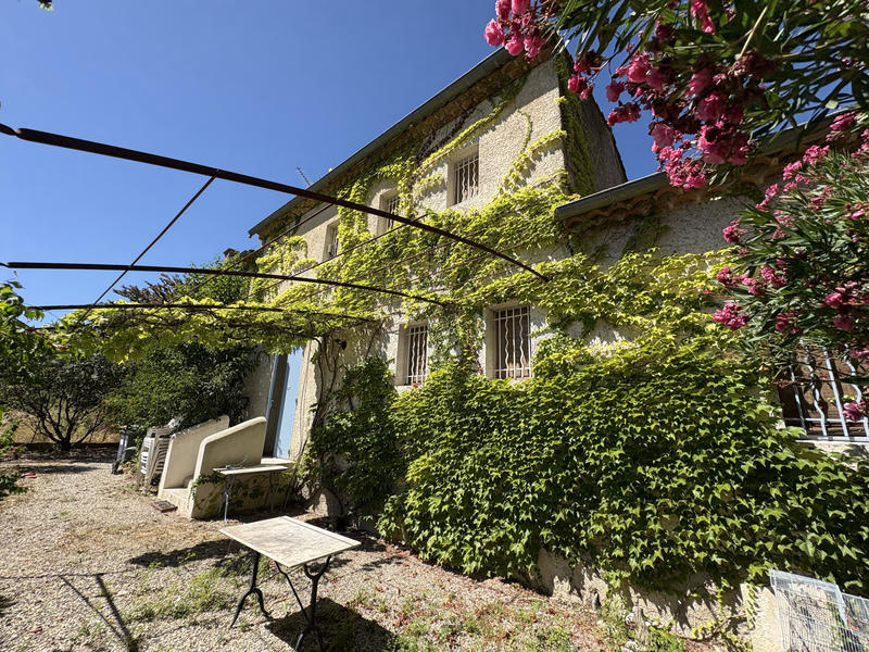 Villa - 147 m² - 6 pièces