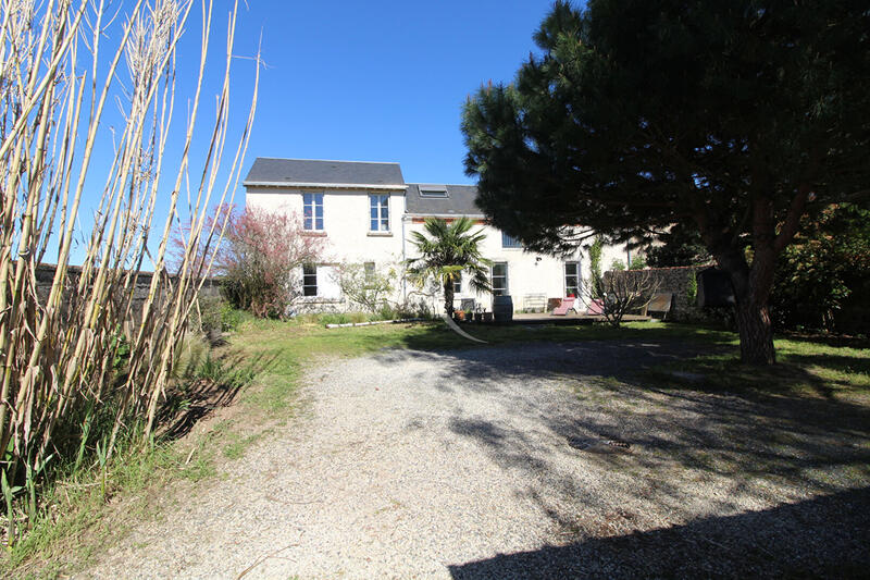 Maison - 130 m² - 5 pièces