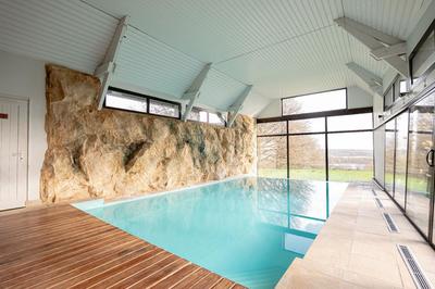 Maison - 258 m² - 7 pièces