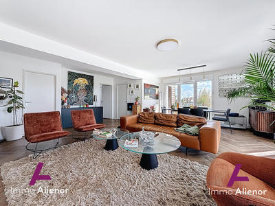 Appartement - 140 m² - 5 pièces