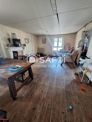 Maison - 309 m² - 10 pièces