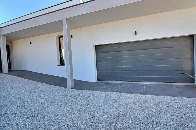Maison - 182 m² - 5 pièces