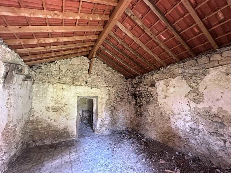 Corps de ferme - 378 m² - 5 pièces