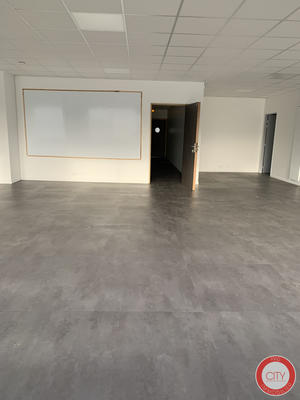 Local commercial - 119 m²