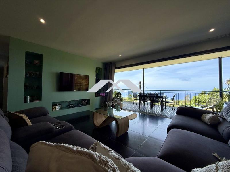 Villa - 101 m² - 5 pièces