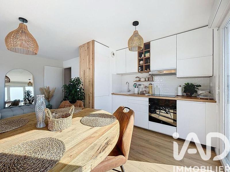 Appartement - 60 m² - 3 pièces