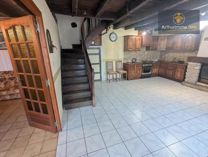 Maison - 104 m² - 5 pièces