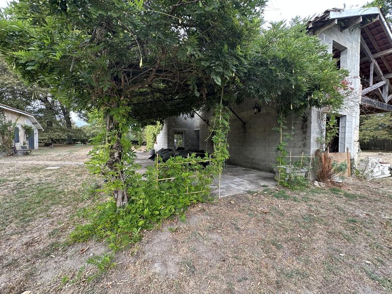 Bastide - 280 m² - 7 pièces