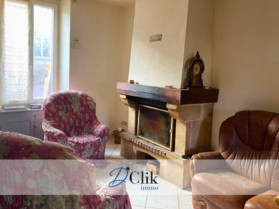 Maison - 223 m² - 8 pièces