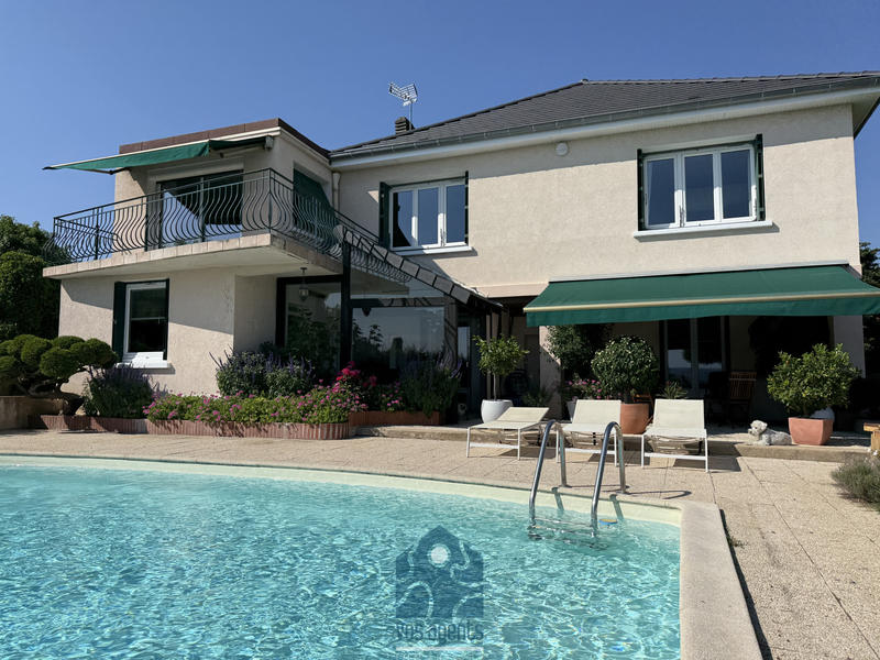 Villa - 182 m² - 7 pièces