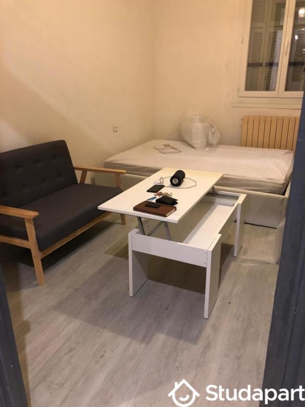 Chambre - 15 m² - 1 pièce