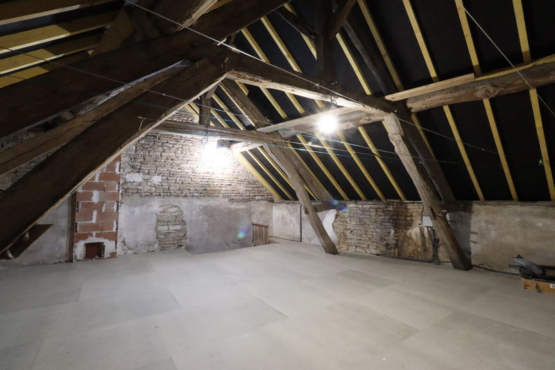 Maison de village - 89 m² - 5 pièces