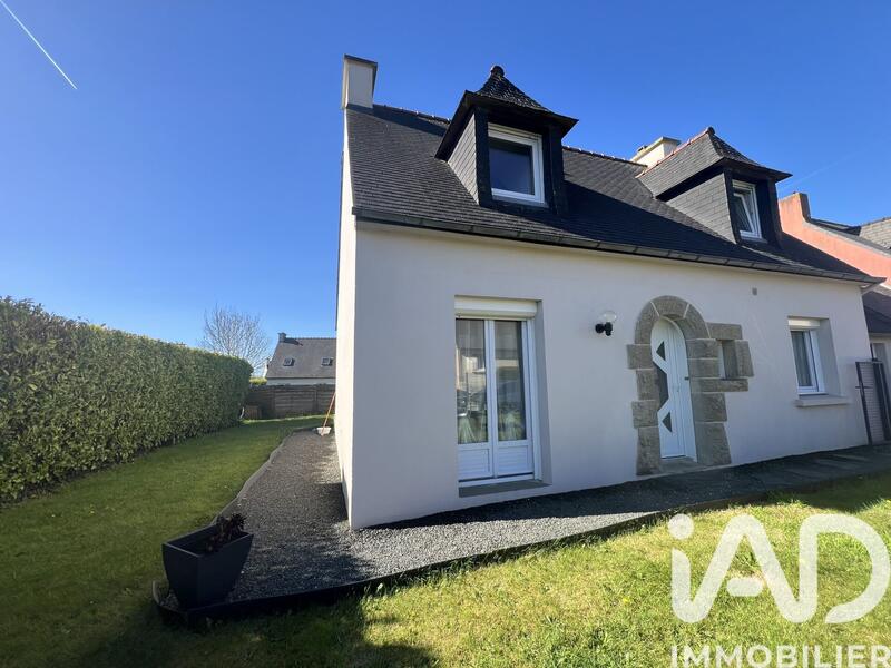 Maison - 100 m² - 6 pièces