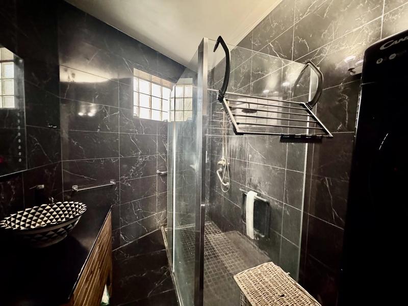 Appartement - 82 m² - 3 pièces