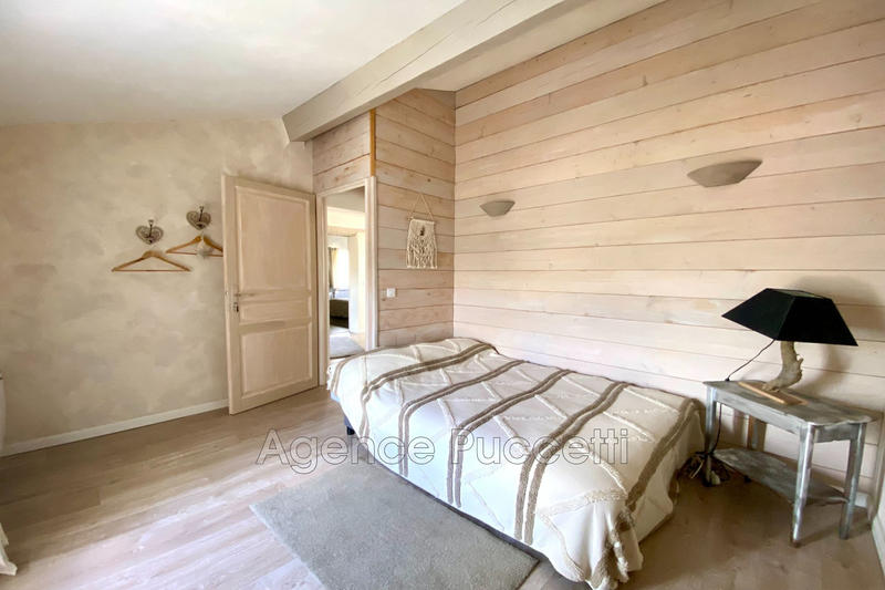 Maison de village - 273 m² - 7 pièces