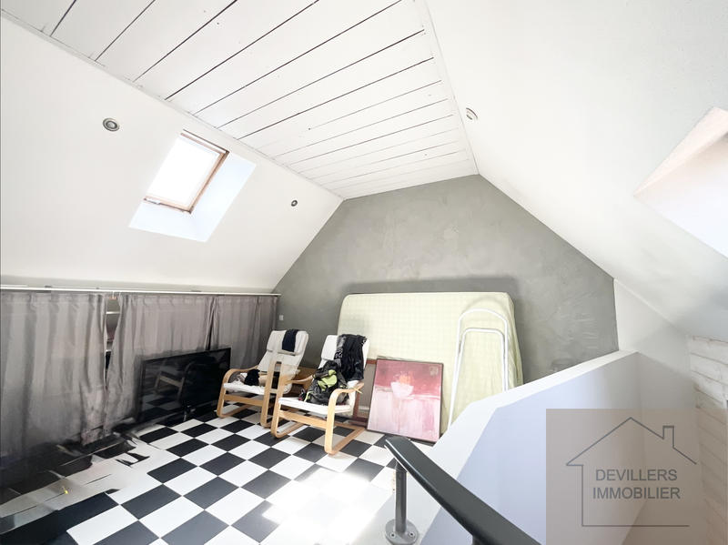 Appartement - 95 m² - 3 pièces