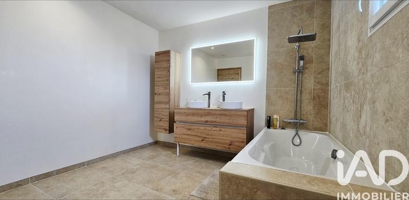 Maison - 150 m² - 5 pièces