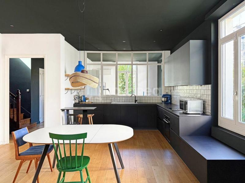 Maison - 145 m² - 7 pièces