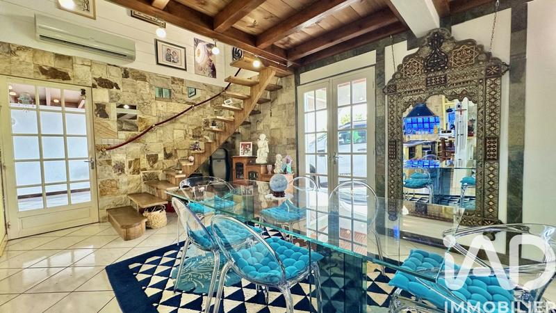 Maison de village - 195 m² - 4 pièces