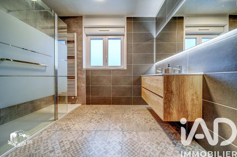 Maison - 128 m² - 6 pièces