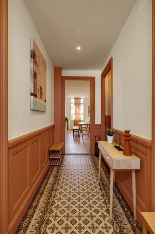 Remise - 350 m² - 15 pièces