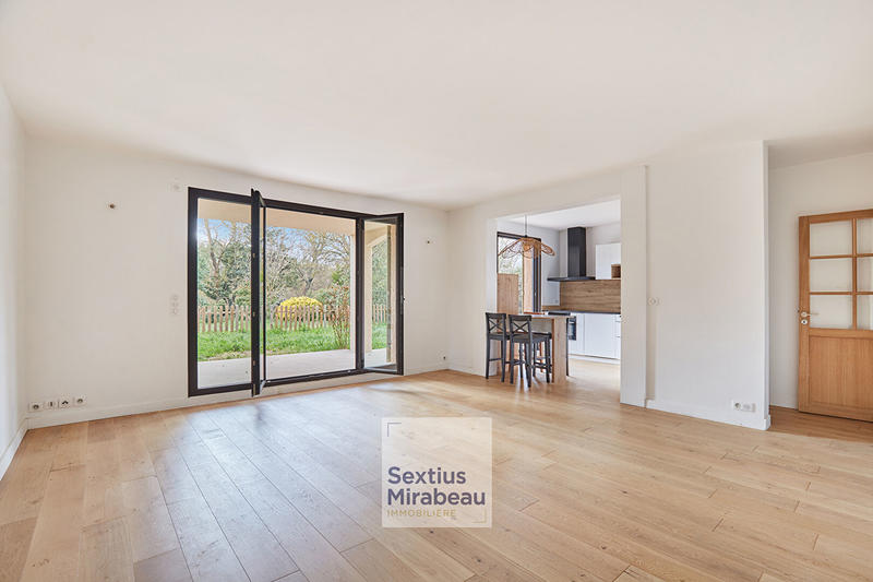 Appartement - 82 m² - 4 pièces