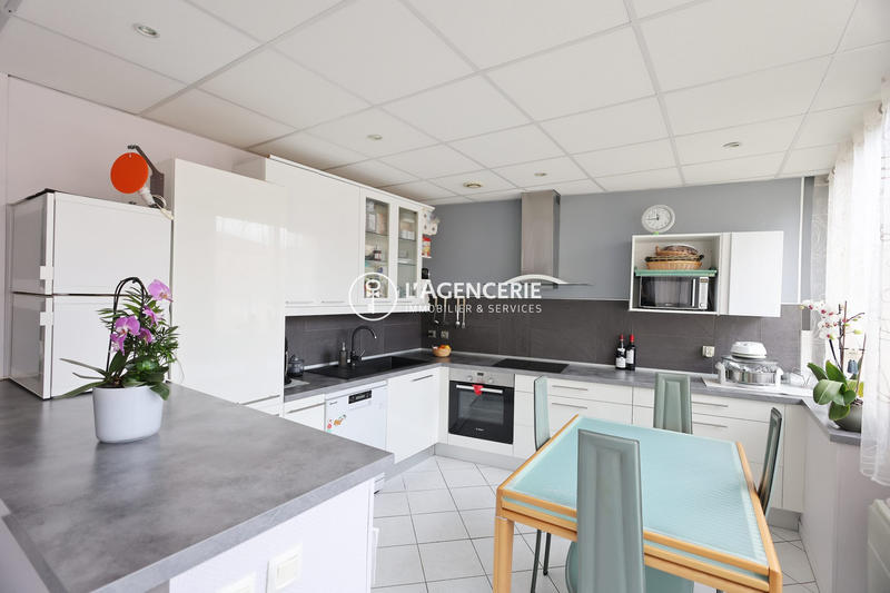 Appartement - 64 m² - 3 pièces