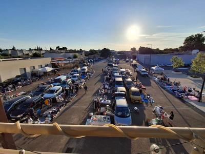 Vide grenier de l'ape