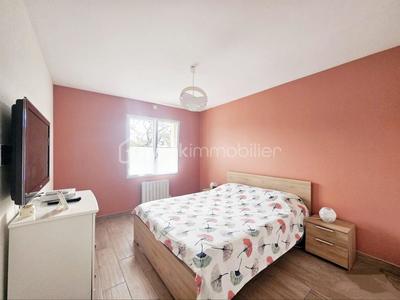 Maison traditionnelle - 141 m² - 6 pièces