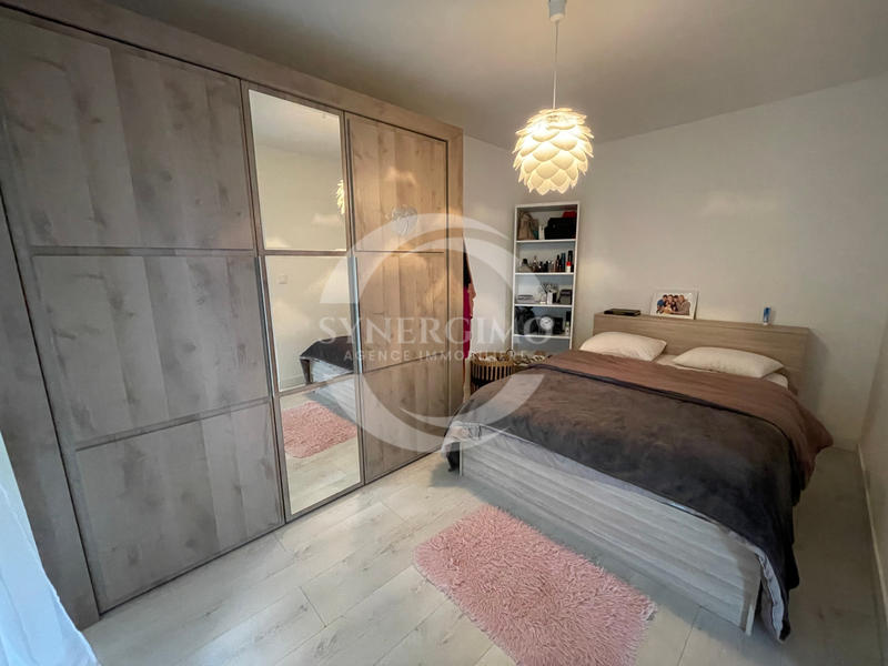 Appartement - 79 m² - 4 pièces