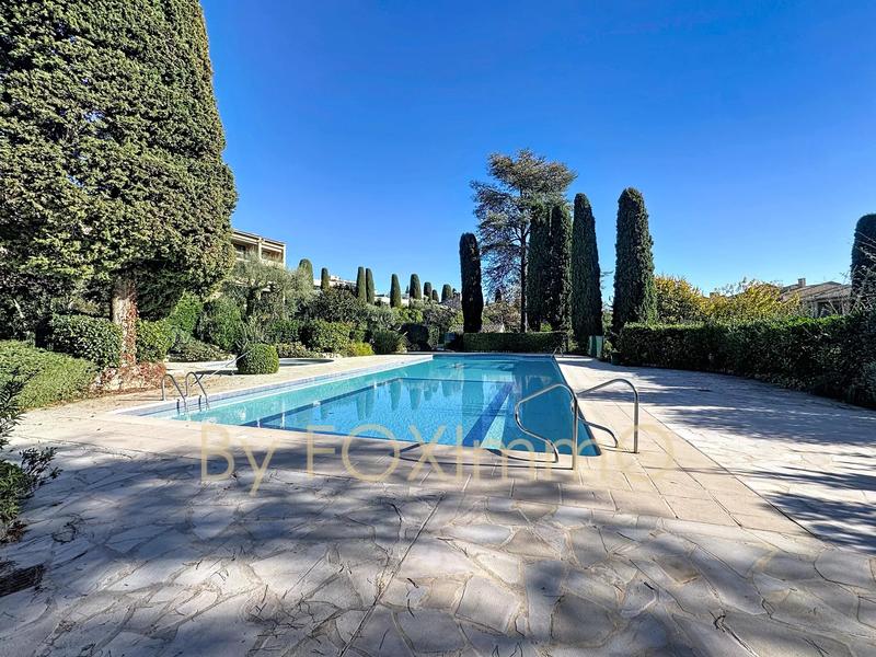 Appartement - 131 m² - 5 pièces