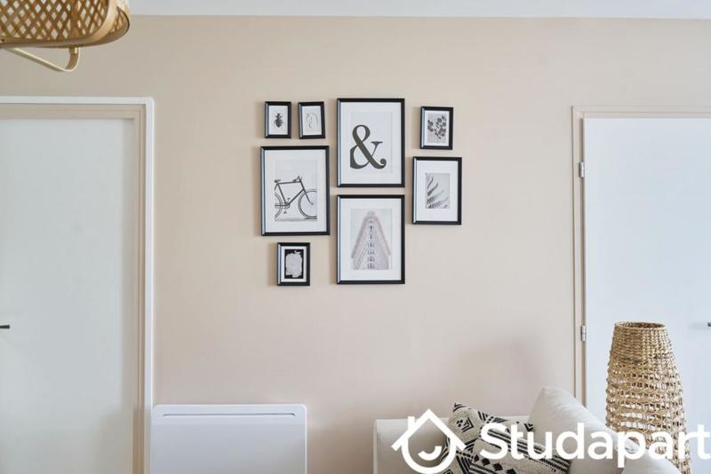 Chambre - 9 m² - 1 pièce