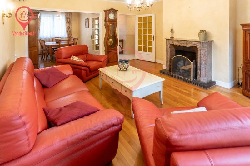 Maison - 93 m² - 4 pièces