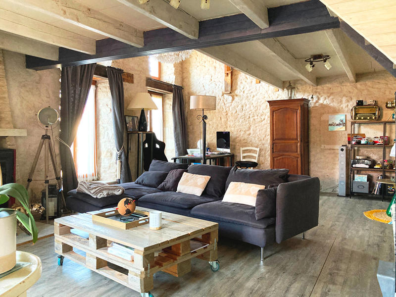 Maison - 150 m² - 7 pièces