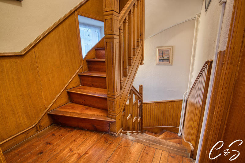 Maison ancienne - 98 m² - 4 pièces