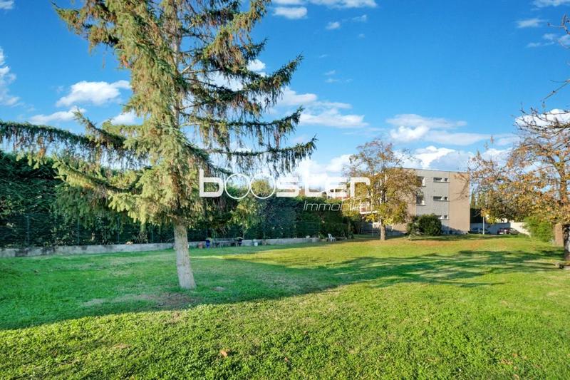 Appartement ancien - 114 m² - 5 pièces