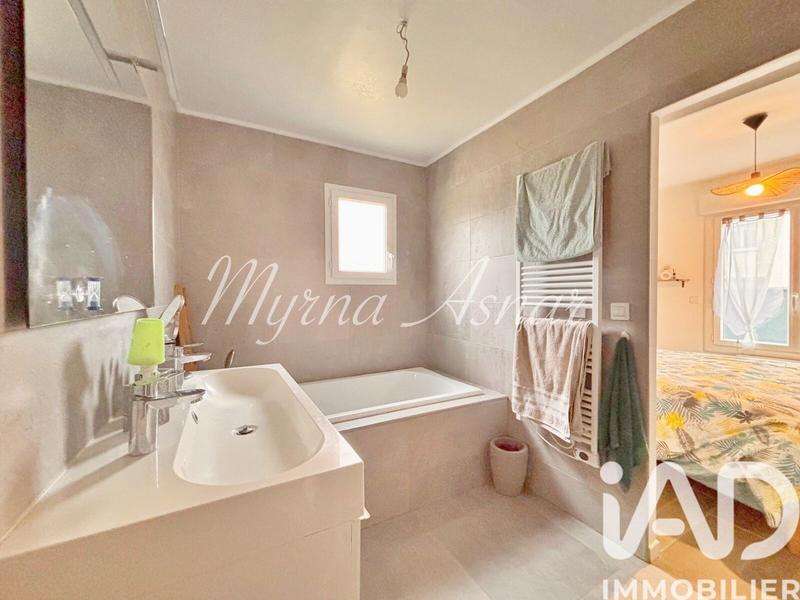 Maison - 106 m² - 5 pièces