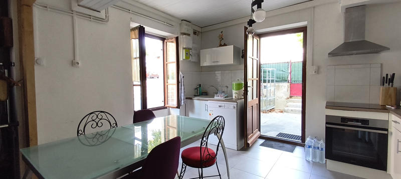 Immeuble - 142 m² - 6 pièces