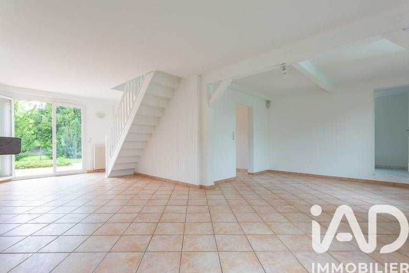 Maison - 123 m² - 8 pièces