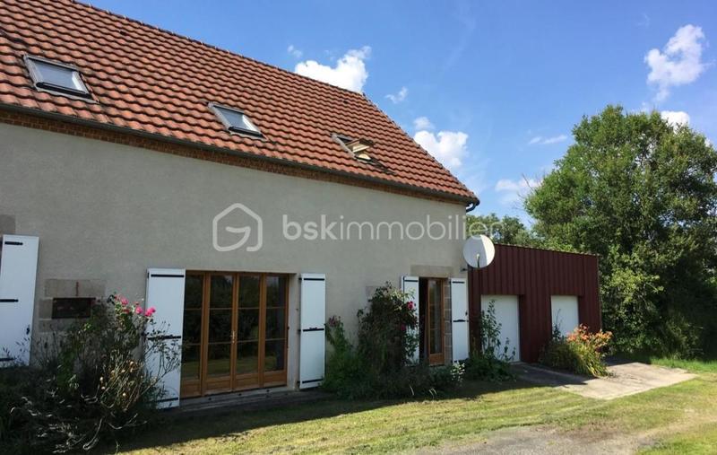 Longère - 275 m² - 9 pièces