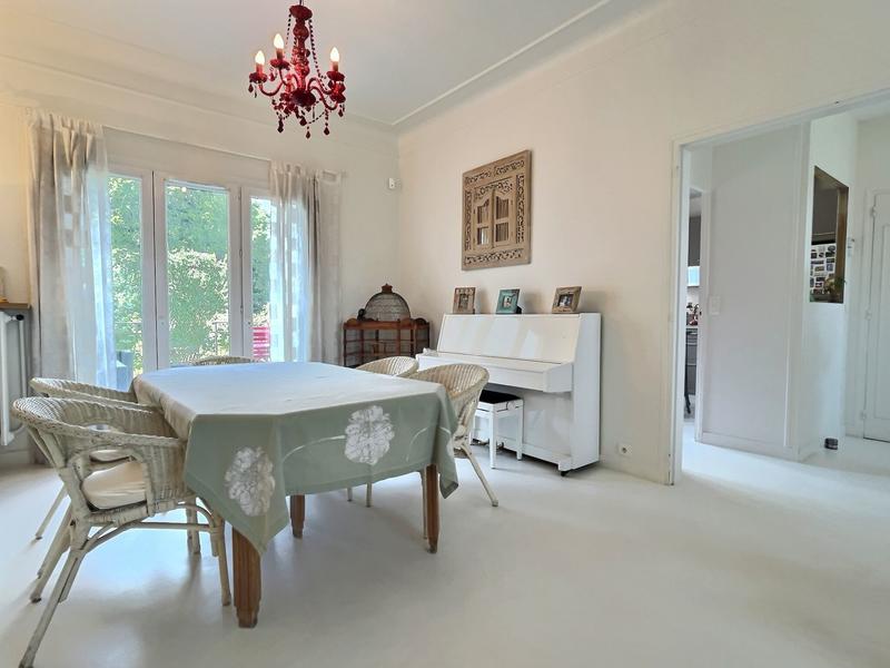 Maison - 122 m² - 6 pièces