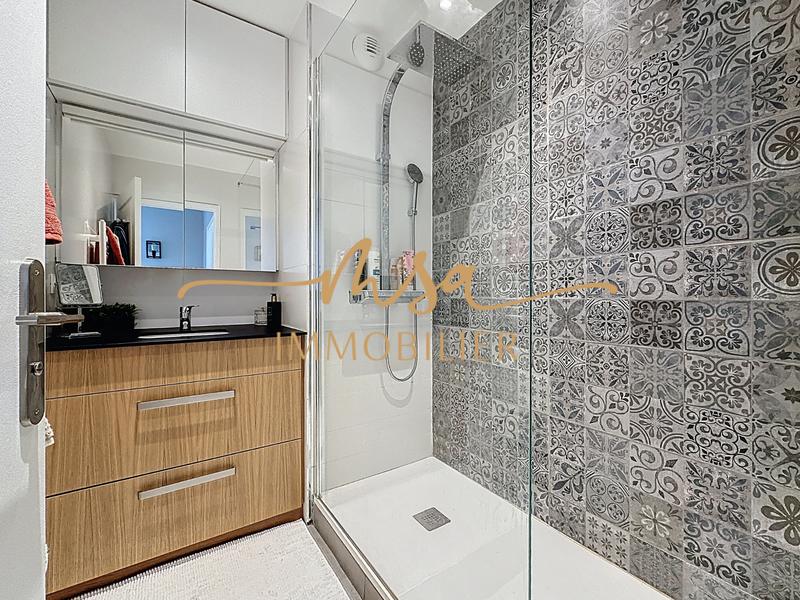 Appartement - 74 m² - 3 pièces