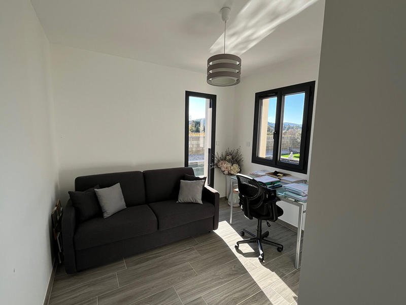 Maison - 114 m² - 5 pièces