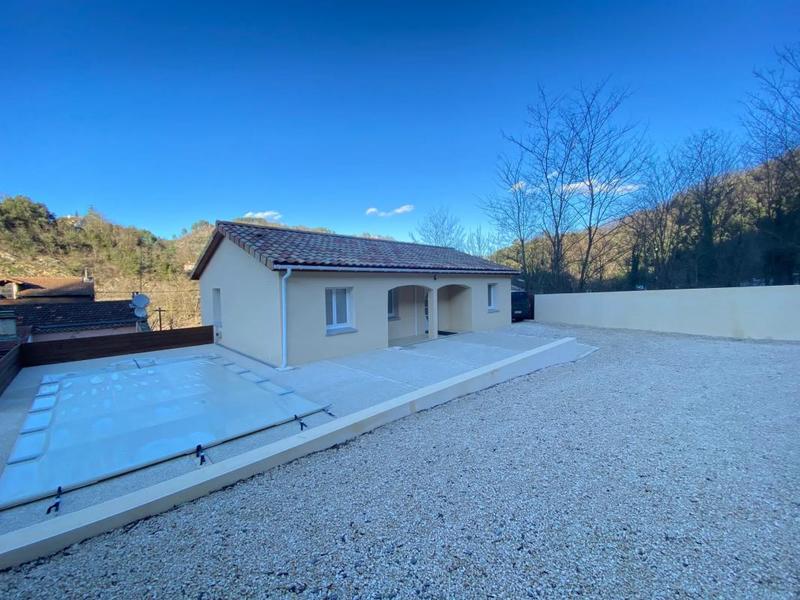 Maison - 68 m² - 4 pièces