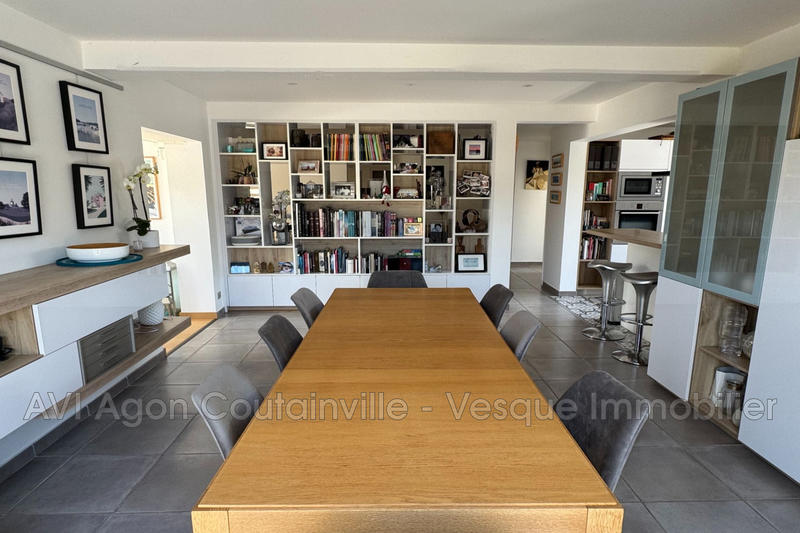 Villa - 350 m² - 10 pièces
