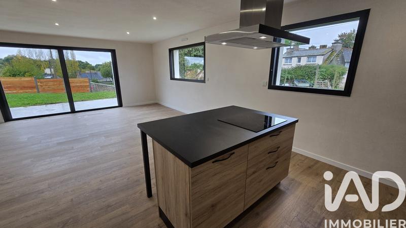 Maison - 97 m² - 5 pièces