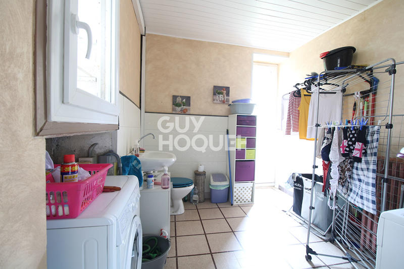 Maison - 271 m² - 7 pièces